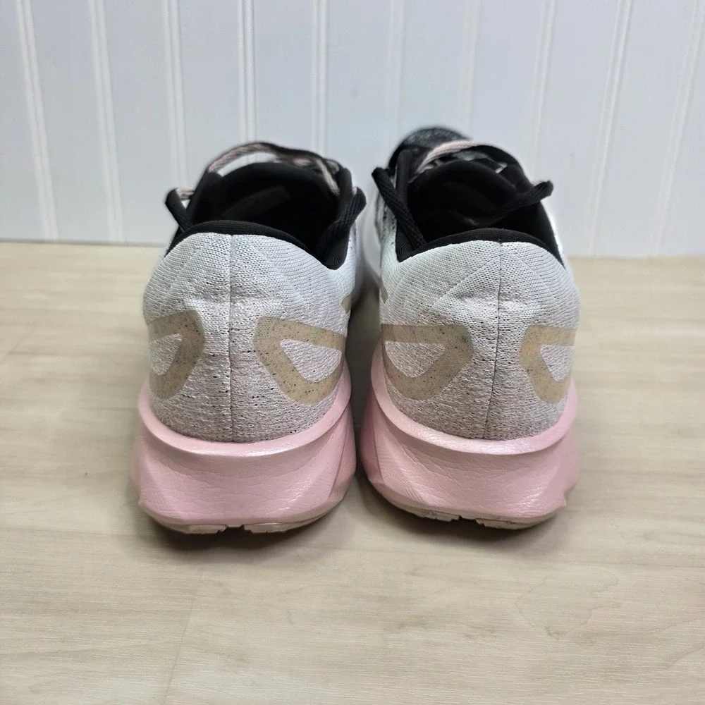 Asics FF Dynablast White Ginger Peach Running Shoes 1012A944 Women's Size 12‎